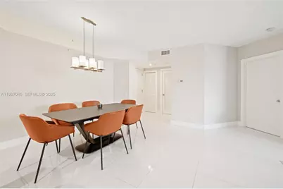 701 Brickell Key Blvd #1605, Miami, FL 33131 - Photo 11