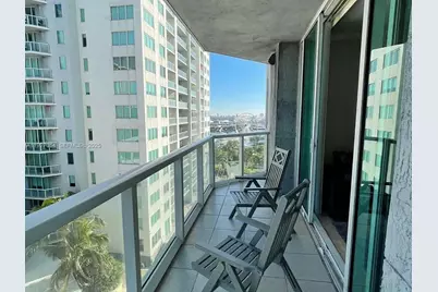 253 NE 2nd St #1501, Miami, FL 33132 - Photo 13