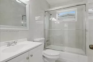 3330 N 72nd Terrace, Hollywood, FL 33024 - Photo 21