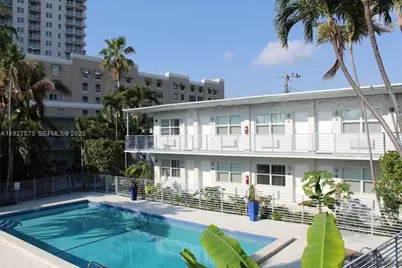 8000 NE Bayshore Ct #109, Miami, FL 33138 - Photo 15