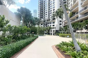 540 Brickell Key Dr, Miami, FL 33131 - Photo 47