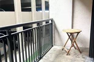 540 Brickell Key Dr, Miami, FL 33131 - Photo 3