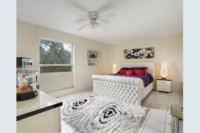 8320 Sands Point Blvd #M301, Tamarac, FL 33321 - Photo 11