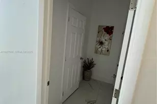 6400 SW 63rd Ave, South Miami, FL 33143 - Photo 21