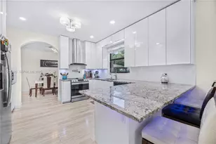 3461 SE 1st St, Homestead, FL 33033 - Photo 13