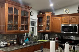 5673 SW 149th Ave, Miami, FL 33193 - Photo 5