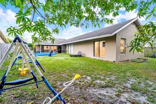 10380 SW 49th Pl, Cooper City, FL 33328 - Photo 37
