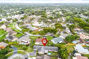 10380 SW 49th Pl, Cooper City, FL 33328 - Photo 43