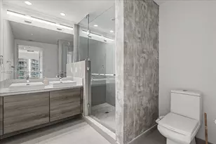 1080 Brickell Ave, Miami, FL 33131 - Photo 19
