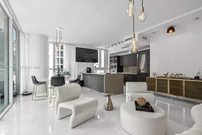 1080 Brickell Ave #1509, Miami, FL 33131 - Photo 13