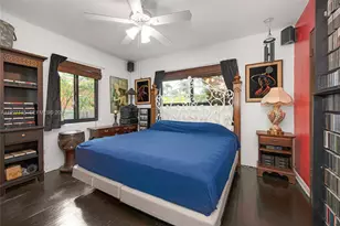 887 NE 145th St, North Miami, FL 33161 - Photo 23