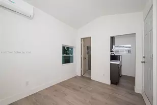 3017 NW 2nd St, Pompano Beach, FL 33069 - Photo 25