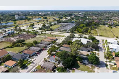 3017 NW 2nd St, Pompano Beach, FL 33069 - Photo 33
