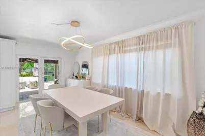 3220 NE 164th St, North Miami Beach, FL 33160 - Photo 5