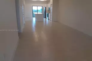 8195 NW 104th Ave, Doral, FL 33178 - Photo 13