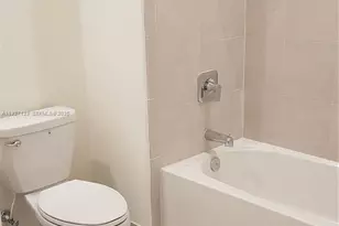 8195 NW 104th Ave, Doral, FL 33178 - Photo 9