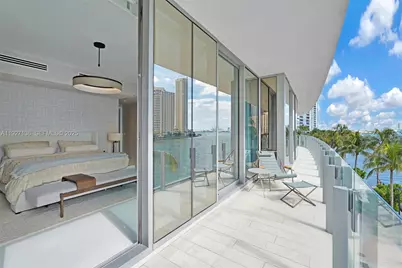 300 Biscayne Blvd Way #301E, Miami, FL 33131 - Photo 33