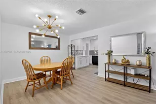 554 NW 46th St, Oakland Park, FL 33309 - Photo 27