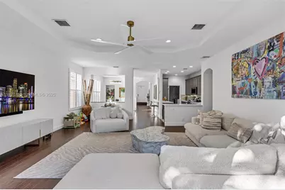 4272 N Magnolia Cir, Delray Beach, FL 33445 - Photo 11