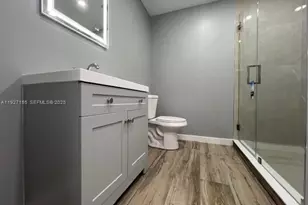 5415 NW 22nd St, Lauderhill, FL 33313 - Photo 21