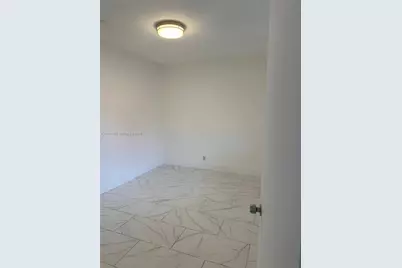220 SW 8th Ave #1-2, Hallandale Beach, FL 33009 - Photo 5