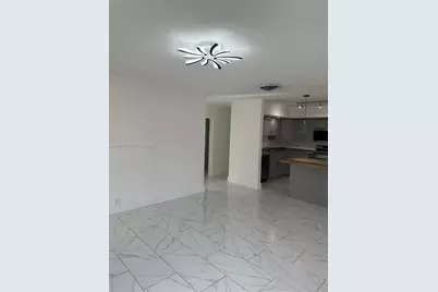 220 SW 8th Ave #1-2, Hallandale Beach, FL 33009 - Photo 9