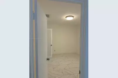 220 SW 8th Ave #1-2, Hallandale Beach, FL 33009 - Photo 15