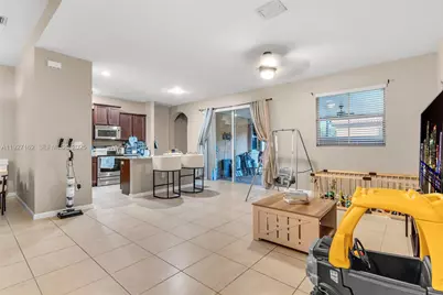 11833 SW 250th Ter, Homestead, FL 33032 - Photo 11