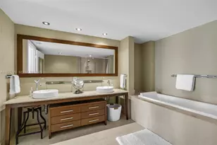 495 Brickell Ave, Miami, FL 33131 - Photo 19