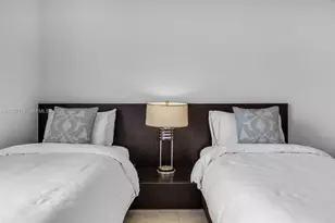 495 Brickell Ave, Miami, FL 33131 - Photo 23