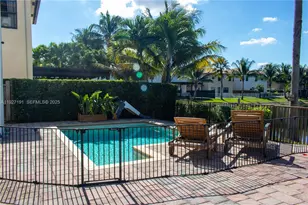 8800 NW 98th Ct, Doral, FL 33178 - Photo 41