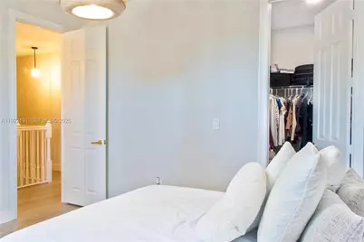 8800 NW 98th Ct, Doral, FL 33178 - Photo 31