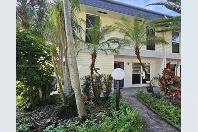 2750 N 34th Ave #9A, Hollywood, FL 33021 - Photo 1