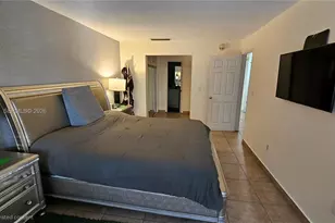 2750 N 34th Ave, Hollywood, FL 33021 - Photo 9