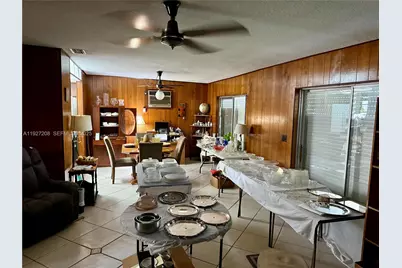 6341 Tamiami Canal Rd, Miami, FL 33126 - Photo 5