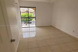 5423 W 22nd Ct, Hialeah, FL 33016 - Photo 7