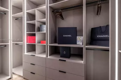 11143 NE 8th Ave, Biscayne Park, FL 33161 - Photo 17