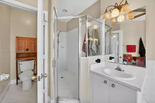 9002 SW 214th Ln, Cutler Bay, FL 33189 - Photo 27