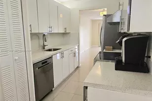 1401 SW 128th Terrace, Pembroke Pines, FL 33027 - Photo 7