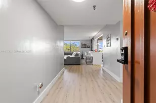 661 NE 195th St, Miami, FL 33179 - Photo 5