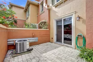 4909 Schooner Dr, Fort Lauderdale, FL 33312 - Photo 7