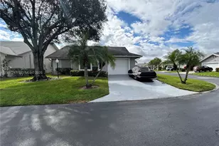 5275 Tiffany Anne Cir, West Palm Beach, FL 33417 - Photo 1