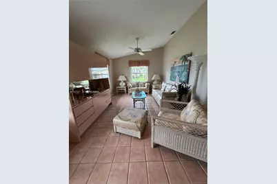 5275 Tiffany Anne Cir, West Palm Beach, FL 33417 - Photo 7