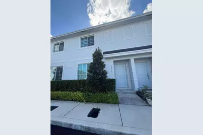 1037 NW 5th St #1037, Florida City, FL 33034 - Photo 1