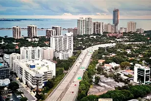 364 SW 11th St, Miami, FL 33130 - Photo 13