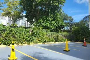 364 SW 11th St, Miami, FL 33130 - Photo 17