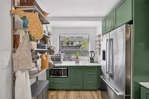 237 City View Dr, Fort Lauderdale, FL 33311 - Photo 23