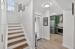 237 City View Dr, Fort Lauderdale, FL 33311 - Photo 15