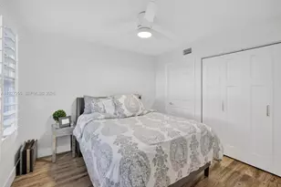 237 City View Dr, Fort Lauderdale, FL 33311 - Photo 41