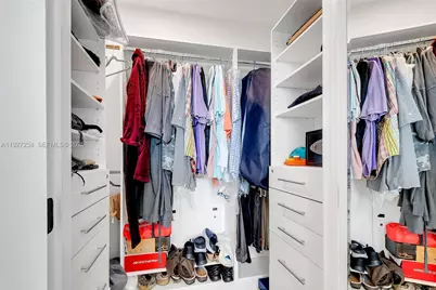 6799 Collins Ave #312, Miami Beach, FL 33141 - Photo 11